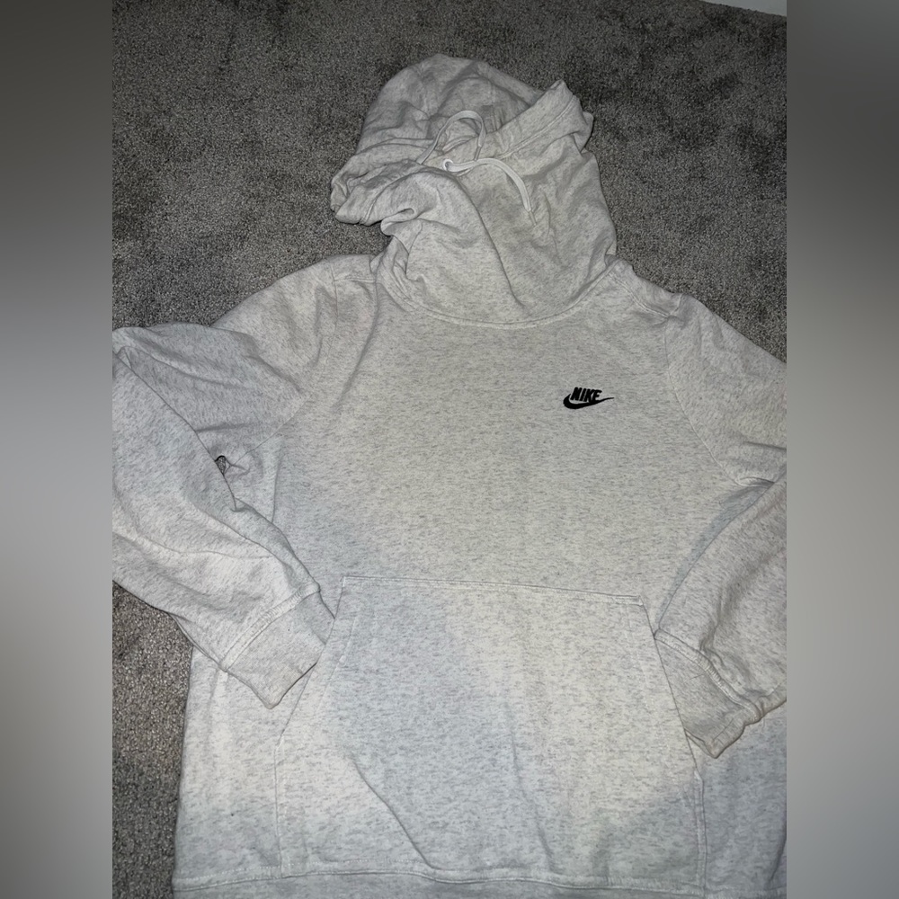 Nike pullover hoodie light gray